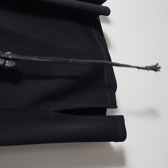 BCBGMaxAzria Black Twisted Racerback Bodycon Dress With Belt Size XSmall - Picture 11 of 15